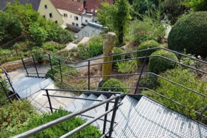 PARKS UND PRIVATE GÄRTEN 34 terrassen garten hollfeld bayreuth fränkische schweiz oberfranken bayern